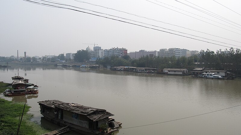 File:Huang river.JPG