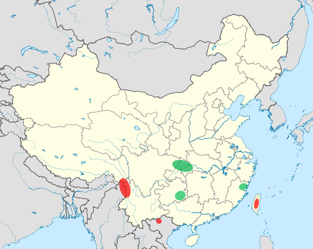 Distribuição de Taiwania (vermelho: distribuição natural, verde: naturalizada).