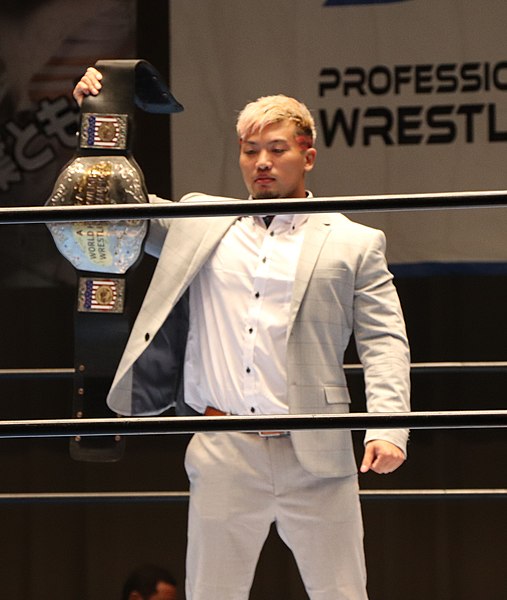 Hayato Tamura with the current belt design in September 2020