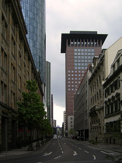 Japan-Center, Neue Mainzer Straße