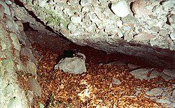 A Kőtorony-alatti-barlang