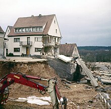 Durch die Flutwelle verursachte Schäden in Katzwang, 27. März 1979