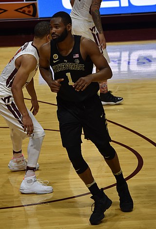 <span class="mw-page-title-main">Keyshawn Woods</span> American basketball player