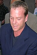 Kiefer Sutherland December 2007 (cropped) 2.jpg