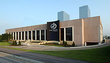 Current building in Houston Lakewoodchurch.jpg