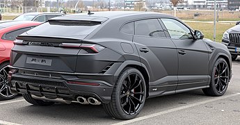 Lamborghini Urus S - right rear view