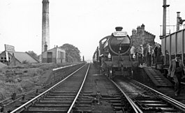 Станция Ланчестер (заброшенная) с поездом Rail Tour, 1958 г. (географическое положение 5192565).jpg 