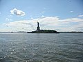 Liberty Island (far) - panoramio.jpg