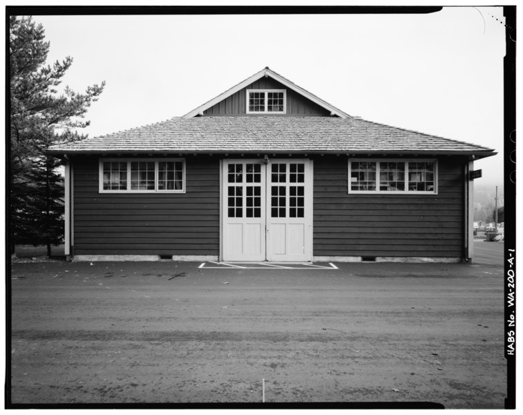 File:MAIN (SOUTHWEST) ELEVATION, LOOKING APPROXIMATELY NORTHEAST. - North Bend Ranger Station, Building 2230, 42404 Southeast North Bend Way, North Bend, King County, WA HABS WASH,17-BENN,1A-1.tif