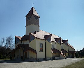 A 2000-ben elkészült madárdombi Szent Pál apostol katolikus templom