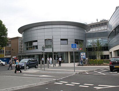 How to get to North Middlesex Hospital (T) with public transport- About the place