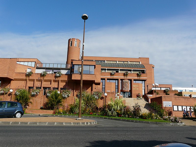 File:Mairie de Muret.JPG