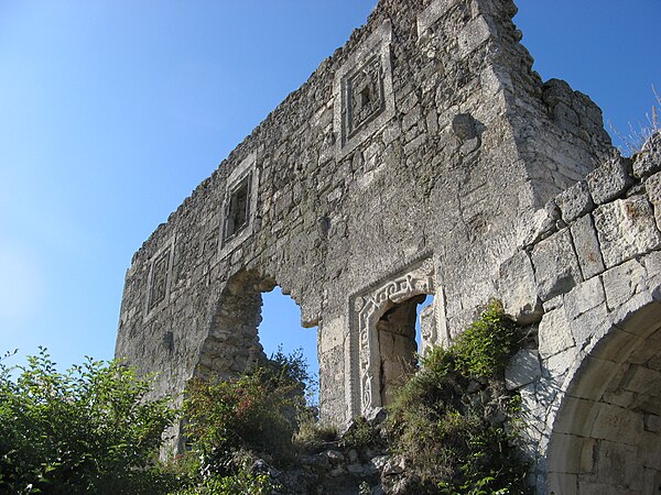 Mangup fortress donjon