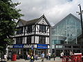 Wigan Çarşı Meydanı ve Grand Arcade kapalı alışveriş merkezi