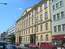 Prag Üniversitesi Matematik ve Fizik Fakültesi Binası
