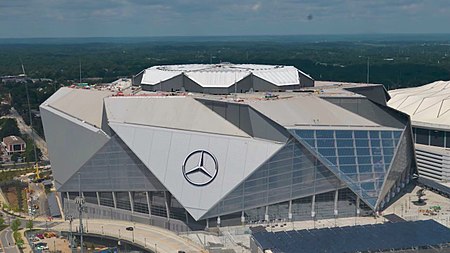 ไฟล์:Mercedes_Benz_Stadium_time_lapse_capture_2017-08-13.jpg