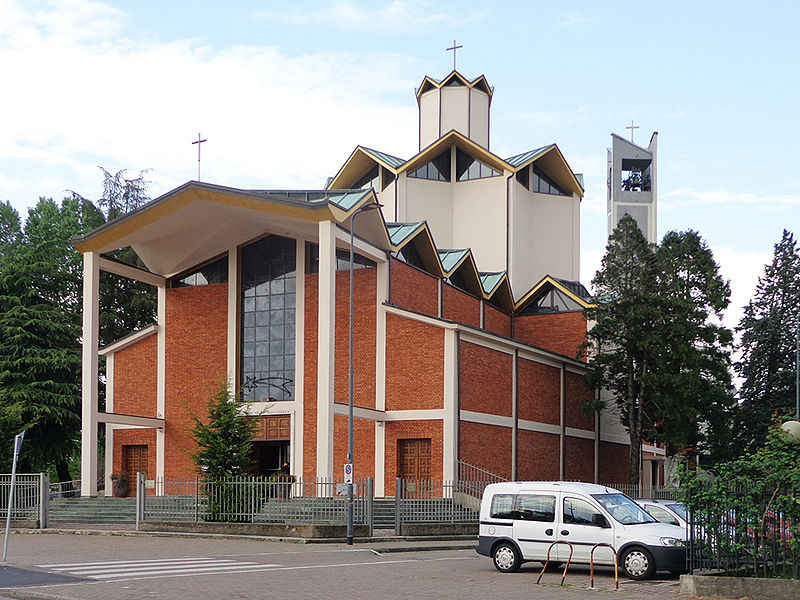 File:Milano - chiesa della Madonna della Divina Provvidenza - esterno.JPG