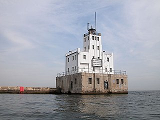 Milwaukee Breakwater Light