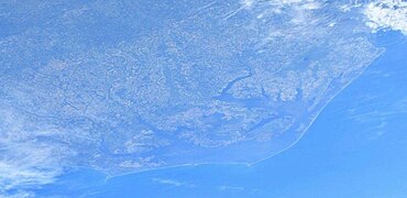 NASA-OuterBanks-NorthCarolina-ISS-20190423-RotatedCrop.jpg