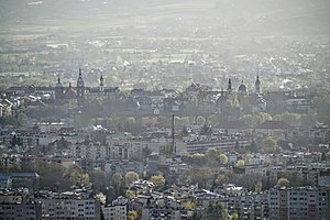 Miasto: Efekt skali, Czynniki miastotwórcze, Historia rozwoju miast w Europie