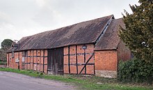 17th century barn Old barn, Old Milverton.jpg