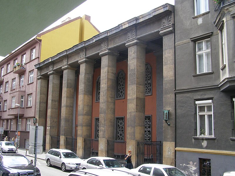 File:Orthodox Synagogue, Heydukova street, Bratislava.jpg