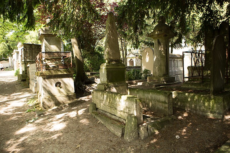 File:Père-Lachaise - Division 13 - 39.jpg