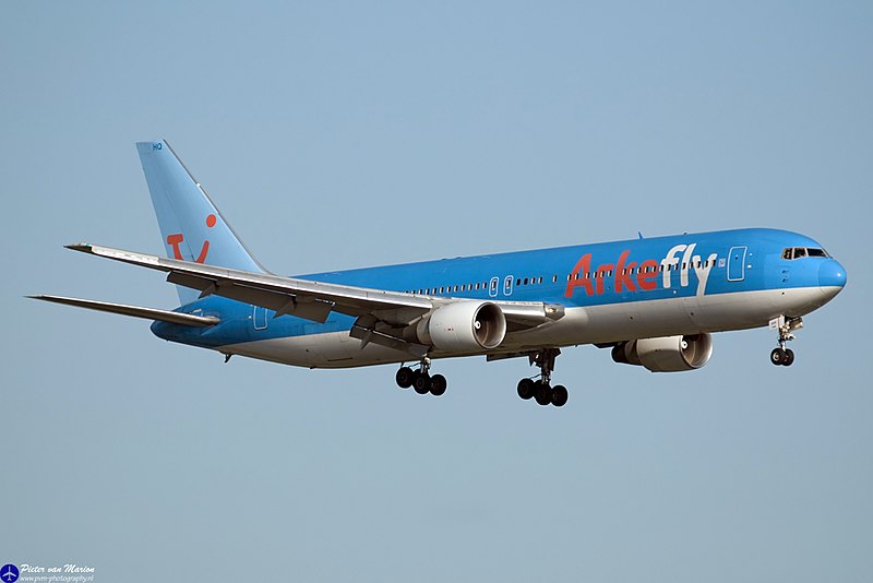 File:PH-AHQ ArkeFly (3704091323).jpg