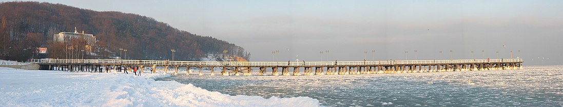 Ice drift near pier in Gdynia