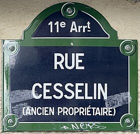 Voir la plaque.