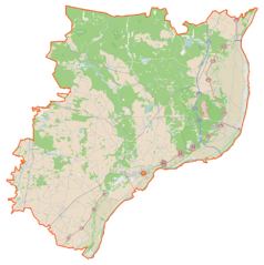 Mapa konturowa powiatu świeckiego, blisko centrum na dole znajduje się punkt z opisem „Świecie”