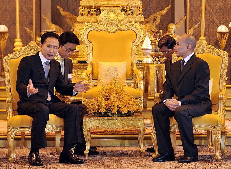 File:President Lee and Cambodia’s King Norodom Sihamoni (4348149784).jpg