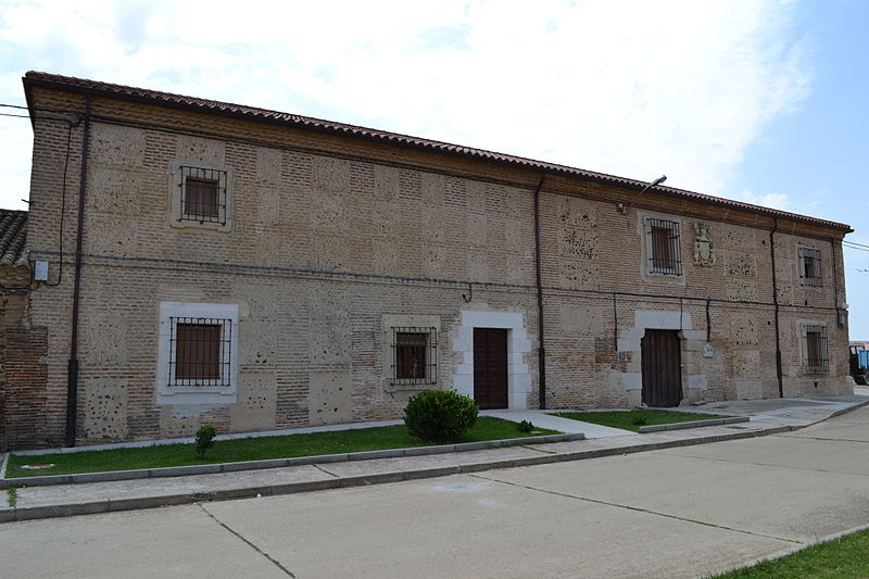 File:Quiros, casa.JPG