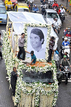 রাজেশ খান্না: প্রারম্ভিক জীবন, ব্যক্তিগত জীবন, অভিনয় জীবন