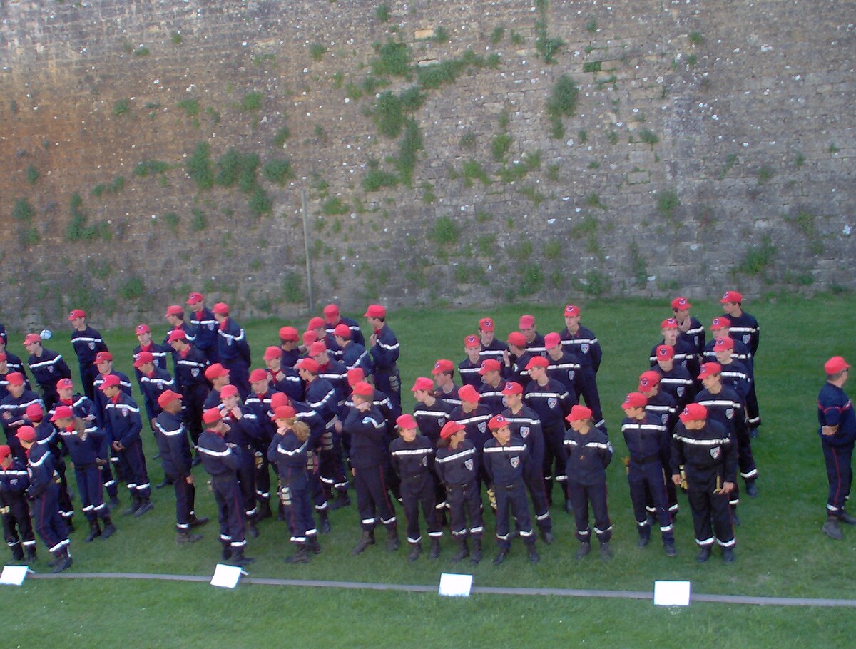 Devenir Jeune sapeur-pompier - Brigade de sapeurs-pompiers de Paris