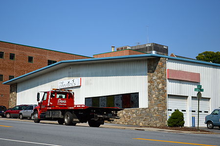 Richbourg Motors Building