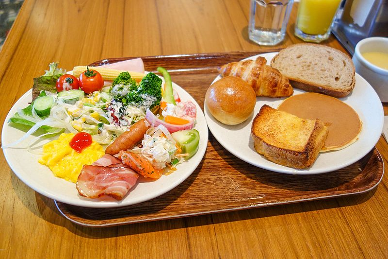 File:Richmond Hotel Premier Tokyo Oshiage 5F Sizzler breakfast buffet 20160221-001.jpg