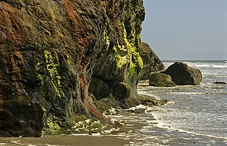 Ruby Beach rock face