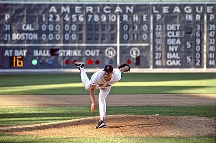 Clemens pitches at Fenway Park, 1996