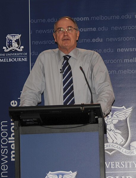 File:Ross Garnaut.jpg