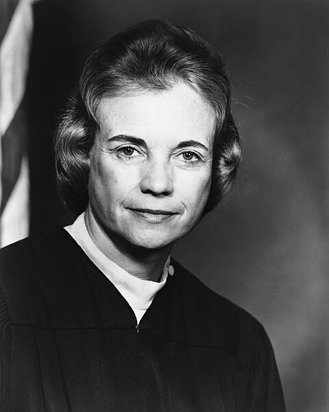 File:Sandra Day O'Connor 1982.jpg