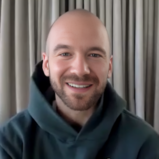 <span class="mw-page-title-main">Sean Evans (interviewer)</span> American YouTuber and producer (born 1986)