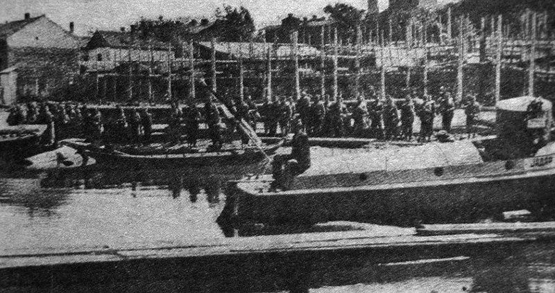 File:Serbian river patrol boat Jadar.jpg