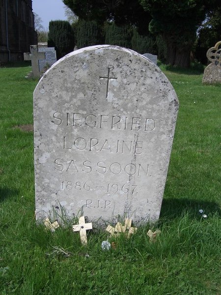 File:SiegfriedSassoonGraveMells(GrahamAllard)May2006.jpg