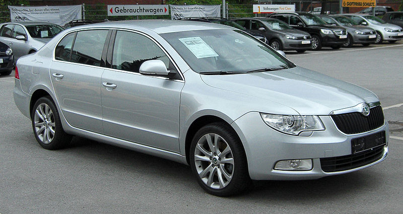 File:Skoda Superb II front 20100515.jpg