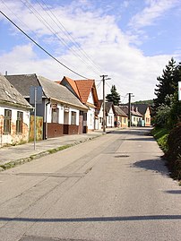 Вулиця старої частини Дубравки