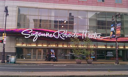 How to get to Suzanne Roberts Theatre with public transit - About the place