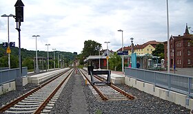 Blick auf die Bahnsteige