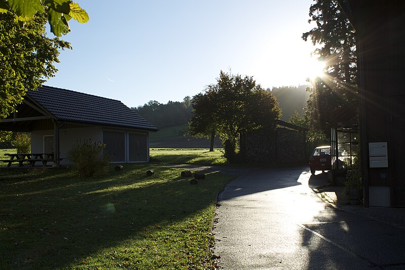 File:Theilingen, Weisslingen, Switzerland - panoramio.jpg