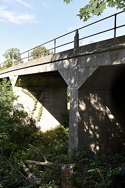 Thomson Road-Air Line Railroad Bridge.jpg